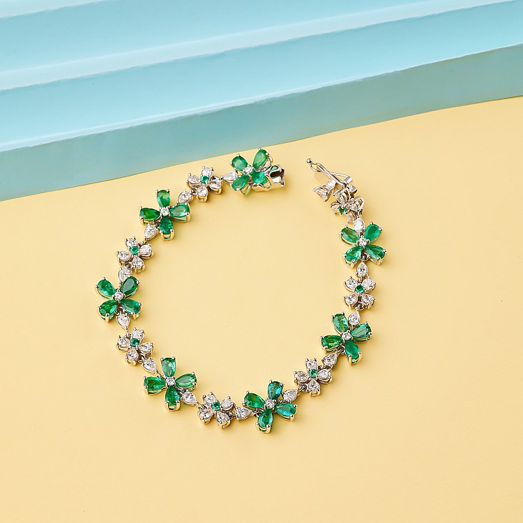 Bracelet br2752smdi in Gold with Emeralds and Diamonds