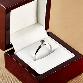 18k Gold or Platinum Engagement Ring with Blue Diamond 0.15ct - 0.25ct - model i009