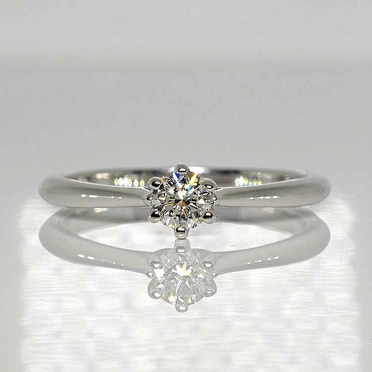 Bague de fiançailles en or avec diamant certifié GIA de 0,50 ct ou 0,70 ct - modèle i013