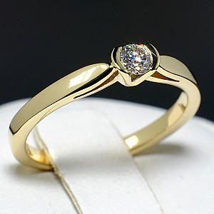 Engagement ring i114 in Gold with Diamond 0.10ct - 0.25ct