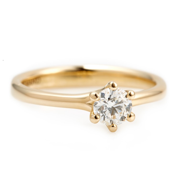 18k Yellow Gold Solitaire Engagement Ring with GIA Certified Brilliant Diamond - model i122118