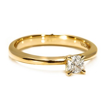 Bague de fiançailles solitaire en or jaune 18 carats avec diamant coussin certifié GIA - modèle i3074