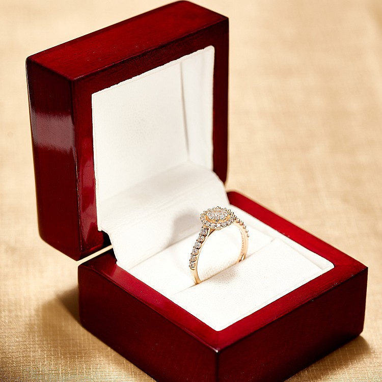 Verlovingsring Halo in 14k roségoud met diamanten - model i1647