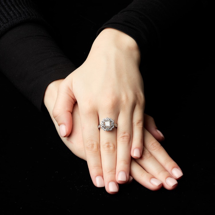 Bague de fiançailles en or avec diamant princesse GIA 0,50 ct ou 0,70 ct - modèle i1661