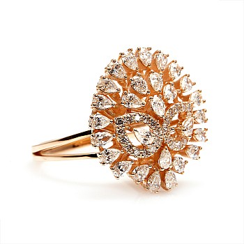 Gold Gift Ring with Diamonds - model i3005