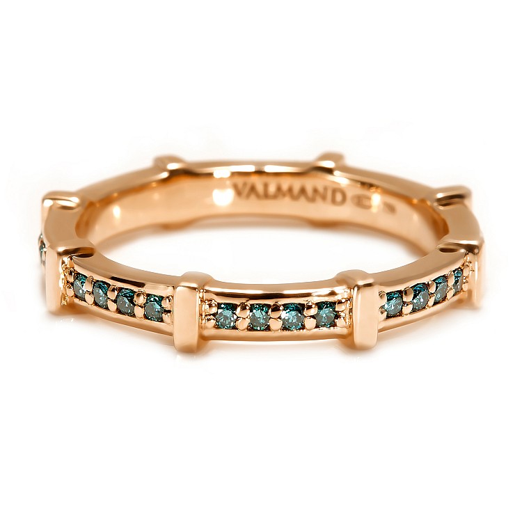 Gold Gift Ring with Blue Diamonds i122400db