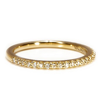 Semi Eternity Gold Diamond Gift Ring - model i123194