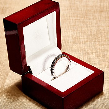 Gold Eternity Ring with Black Diamonds - model FM4-7PT