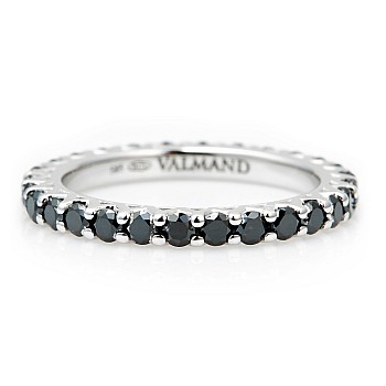 Gold Gift Ring with Black Diamonds - model i033