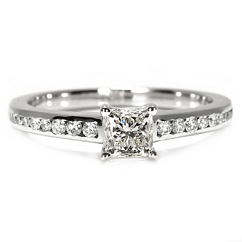 Bague de fiançailles SideStone en or avec diamant princesse certifié GIA 1,00 ct - modèle i122866