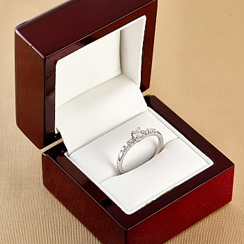 Bague de fiançailles en or avec diamants 0,10 ct - 0,25 ct - modèle i581