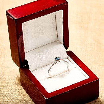 18k Gold or Platinum Engagement Ring with Blue Diamond and Diamonds - model i1221908