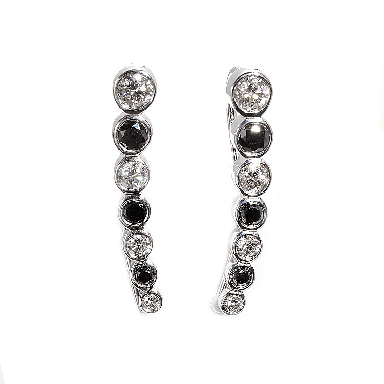 14k White Gold Ear Climber Earrings with Colorless and Black Diamonds - model c4570