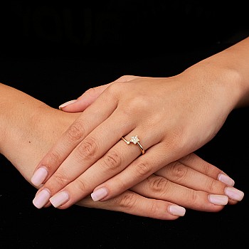 Gold Gift Ring with Diamonds Comet Model - model i536