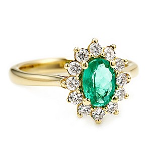 Kate Middleton Engagement Ring in 14k Yellow Gold with Oval Emerald and Diamonds i055SmDi