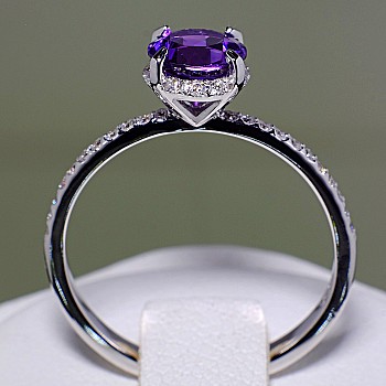 Bague cadeau en or avec améthyste et diamants - modèle i164