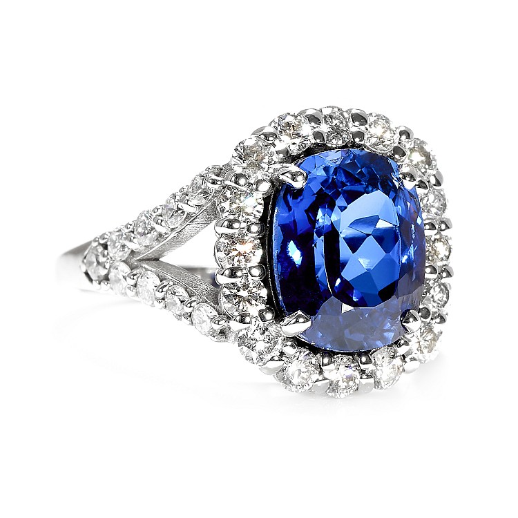 Gold or Platinum Engagement Ring with Antique Cushion Lab Grown Sapphire and Colorless Diamonds - model i0555