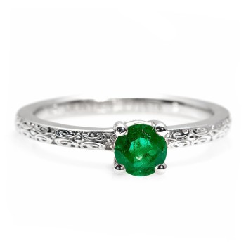 Gold Ring with Emerald - model i71618