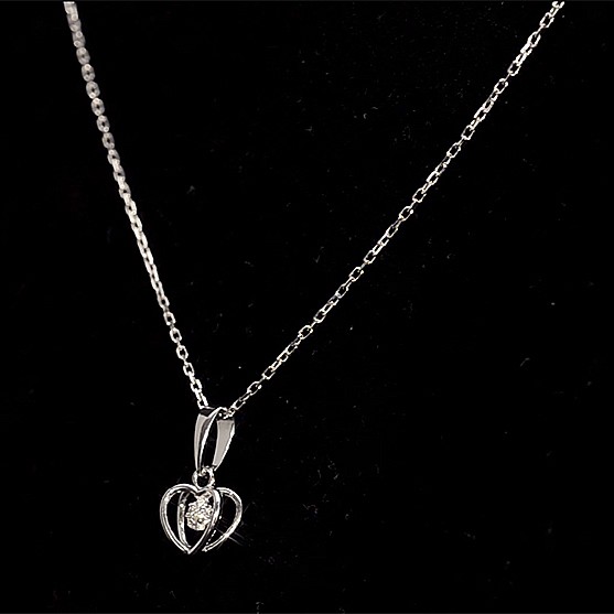 Gold or Platinum Heart Pendant with Diamond pan3229