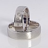 Anillos de boda de oro o platino con diamantes - modelo v037