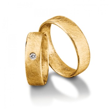 Trouwringen v055 in goud of platina met diamant