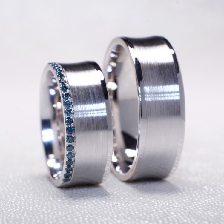 Fedi nuziali Barcuta v170 in oro o platino con diamanti blu
