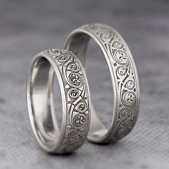 Anillos de boda de oro o platino con diseño láser - modelo v183
