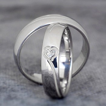 Alliances en or ou en platine avec diamant - modèle v362