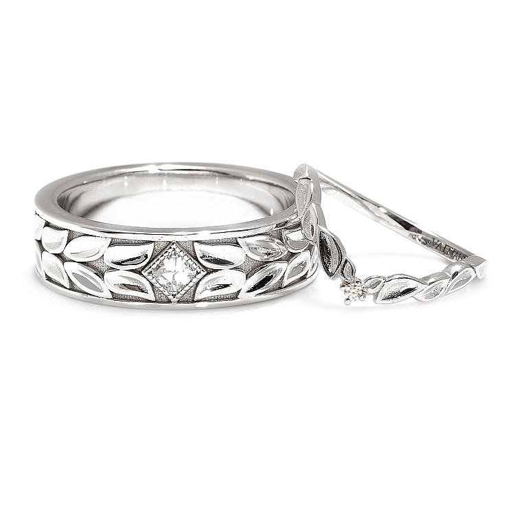 18k Gold Wedding Rings with Nature-Inspired Laser Pattern and Diamonds - model v4687