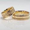 Anillos de boda de oro con diamantes - modelo v975