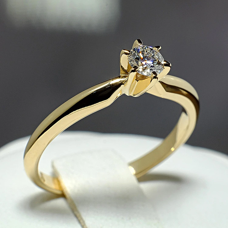 Verlovingsring i012 in goud met diamant 0,15 ct - 0,25 ct