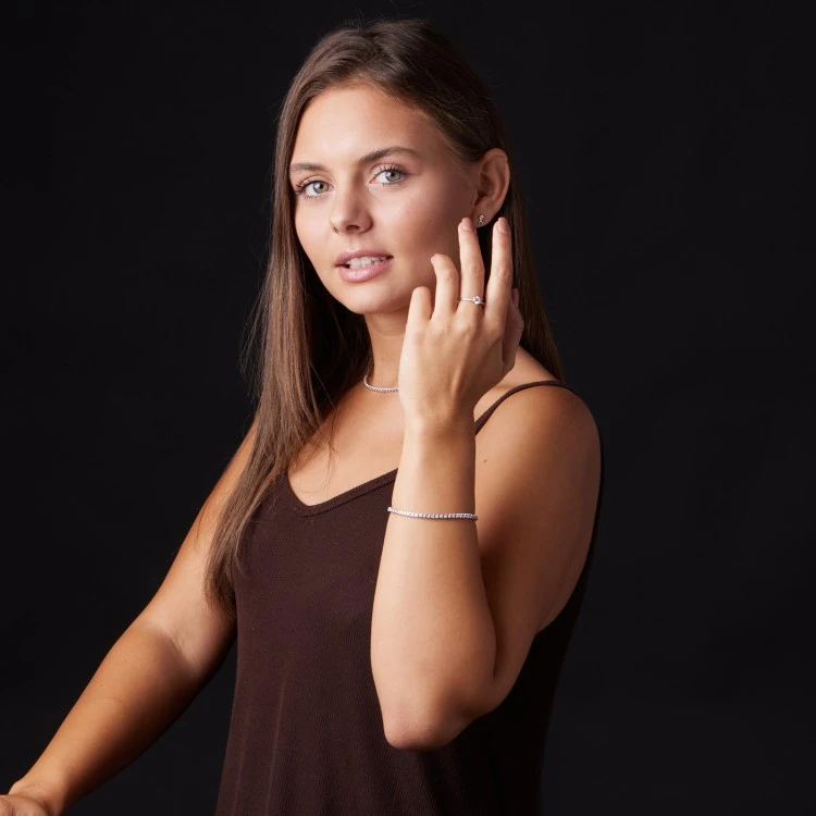 Tiffany Verlobungsring aus Platin mit GIA-zertifiziertem farblosen Diamanten - Modell i168