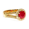 Anillo de compromiso de oro amarillo de 18 quilates con rubí y diamantes - modelo i122311