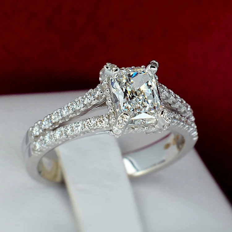 18k Gold Engagement Ring with GIA Certified Emerald Diamond - model i1859