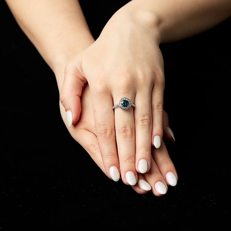 Bague de fiançailles en or avec diamant bleu et diamants - modèle i2159