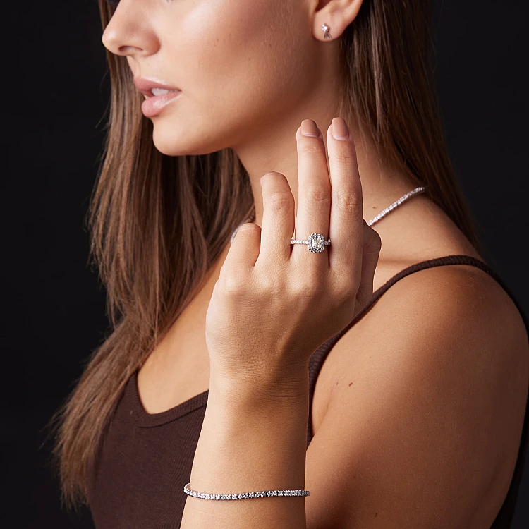 Anello di fidanzamento in oro con Diamante Brillante certificato GIA da 1,00 ct i1905DiDi