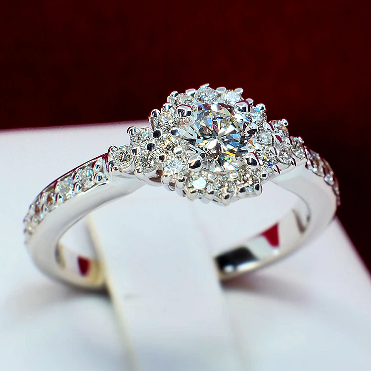 Verlobungsring i3069DiDi aus Gold mit Diamanten – GIA 0,30 ct – 0,40 ct