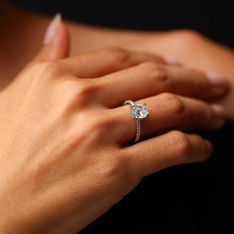 Anello di fidanzamento in platino stile Tiffany con diamante ovale da 2,00 ct certificato GIA i4054DovDi