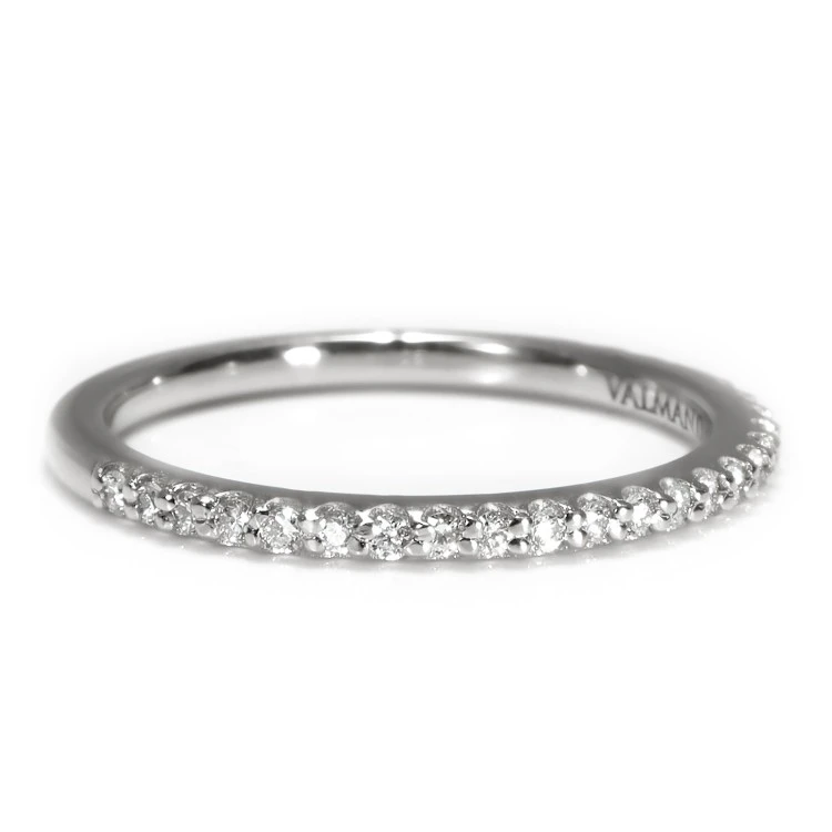 Anillo de oro semieternidad con diamantes - modelo i123194