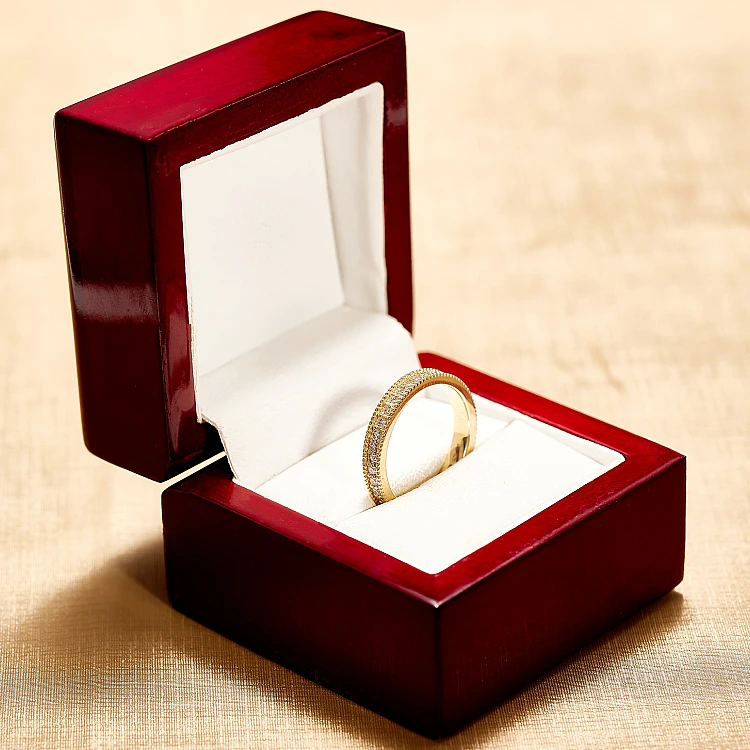 Anello Eternity in oro con diamanti - modello i197
