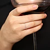 Dünner modischer i2005didi-Ring aus Gold oder Platin mit Diamanten