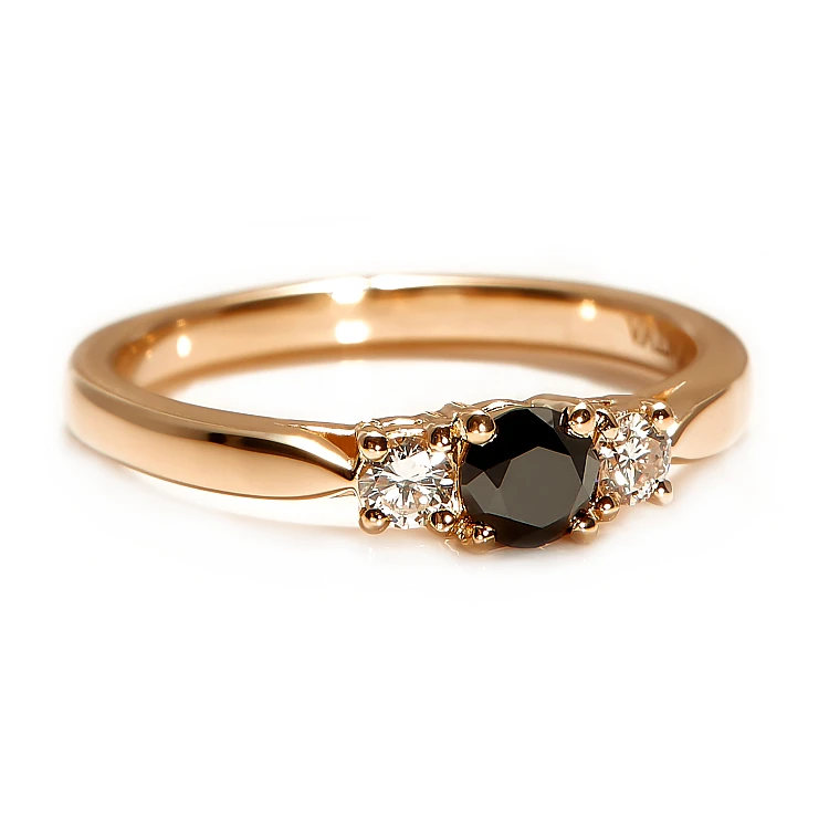 Bague de fiançailles en or avec diamant noir et diamants - modèle i025