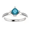 Bague de fiançailles en or avec diamant bleu et diamants - modèle i122392