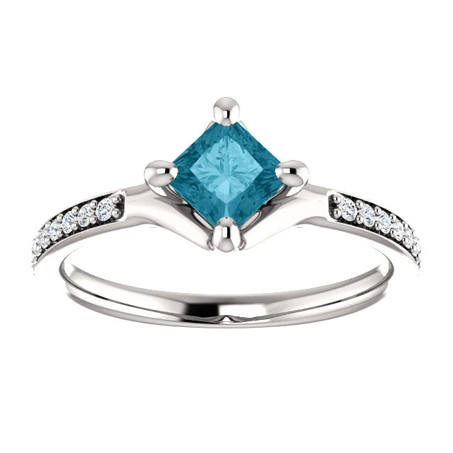 Bague de fiançailles en or avec diamant bleu et diamants - modèle i122392