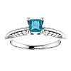 Bague de fiançailles en or avec diamant bleu et diamants - modèle i122701