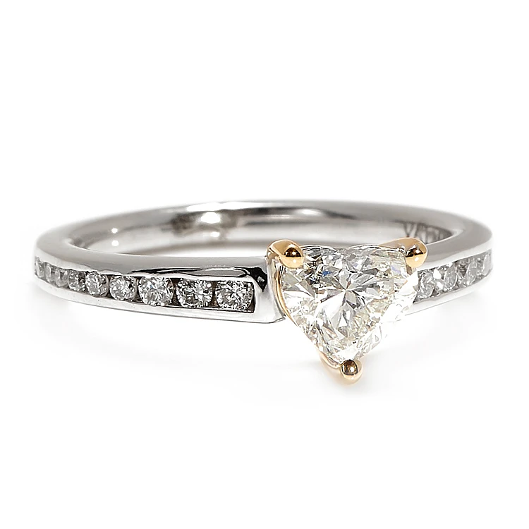 Anillo de compromiso SideStone de oro con diamante en forma de corazón de 1,00 ct con certificación GIA - modelo i122866