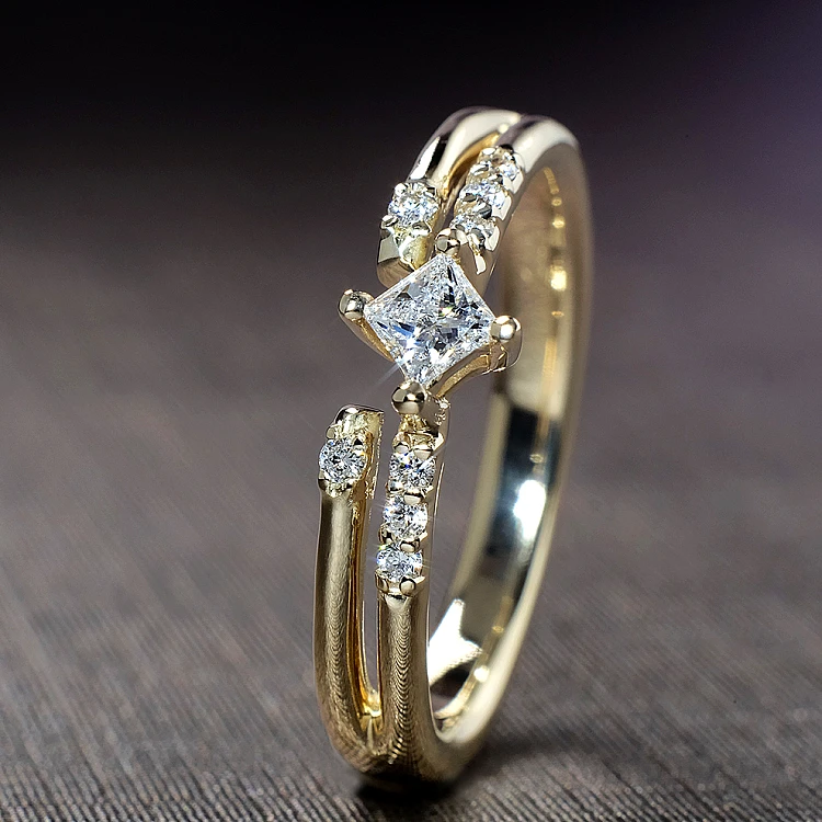 18k Gold SideStone Engagement Ring with GIA Certified Princess Diamond - model i882