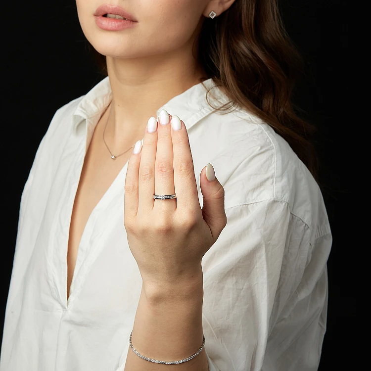 Bague de fiançailles en or et diamants 0,20 ct - 0,25 ct - modèle i2321