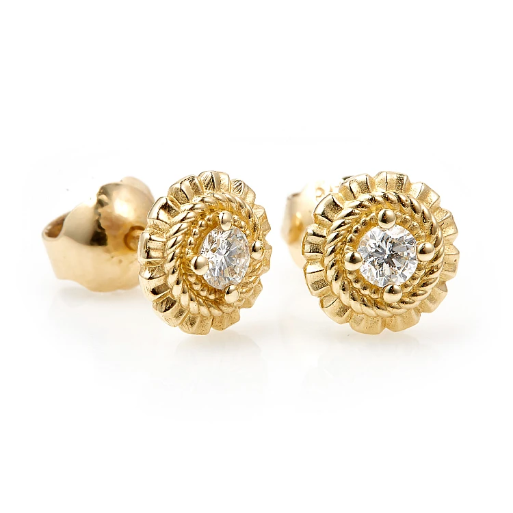 Ohrringe um 1579 in Gold oder Platin mit Diamanten