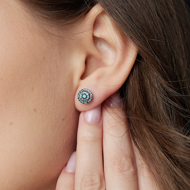 Pendientes de oro o platino con diamantes azules - modelo c1647